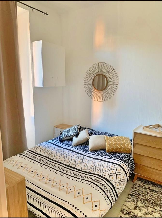 Appartements Cosy Au Centre De La Seyne-Sur-Mer Exteriör bild